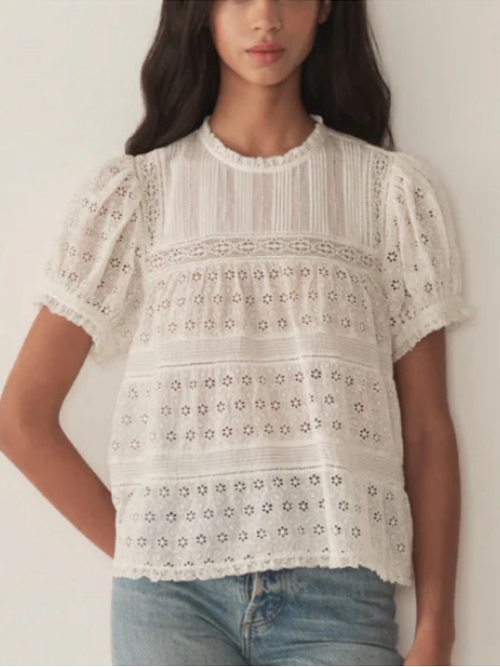 Doen White Eyelet Lace Puff-Sleeve Blouse